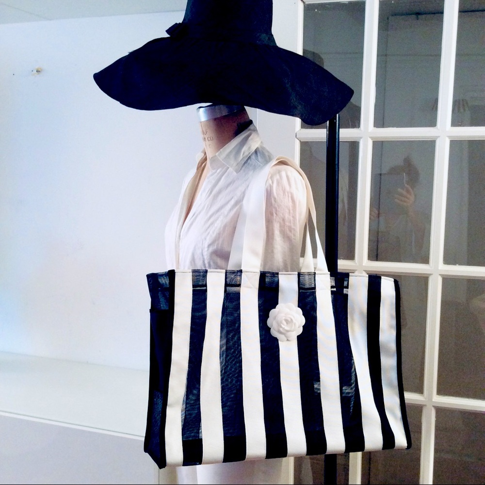 CHANEL Authentic Camellia Flower On Mesh Tote Bag.
